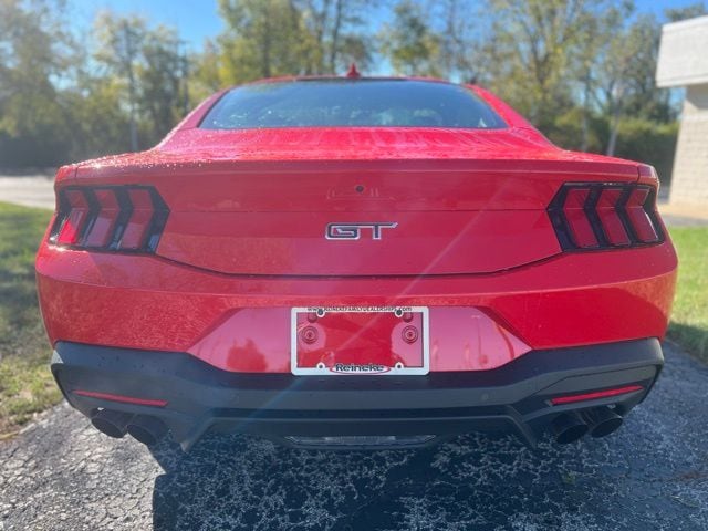 2025 Ford Mustang GT Fastback - Photo 7
