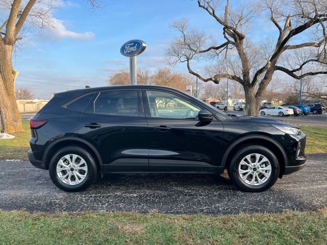 2025 Ford Escape Active's photo