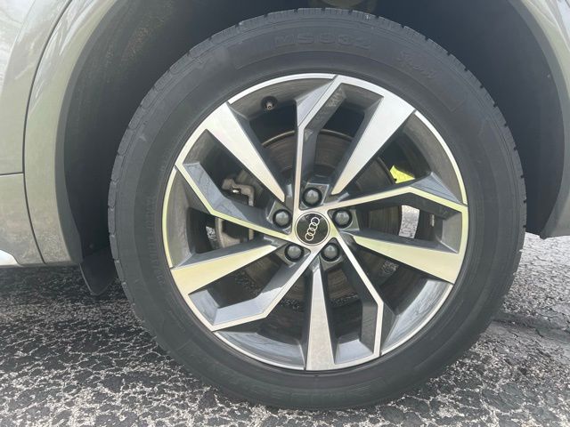 2023 Audi Q5 Premium Plus - Photo 27