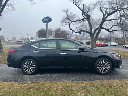 2024 Nissan Altima 2.5 SV Sedan
