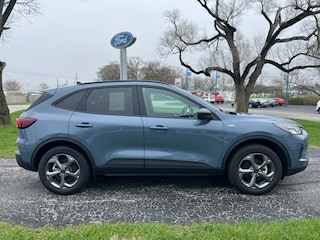 2025 Ford Escape ST-Line SUV