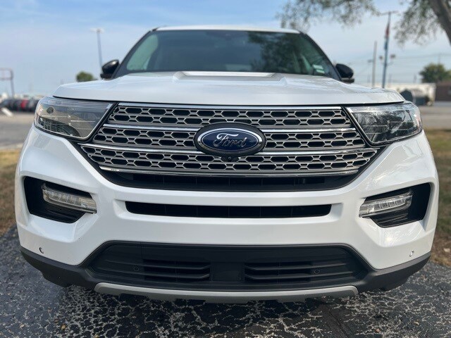 2022 Ford Explorer Limited photo 2