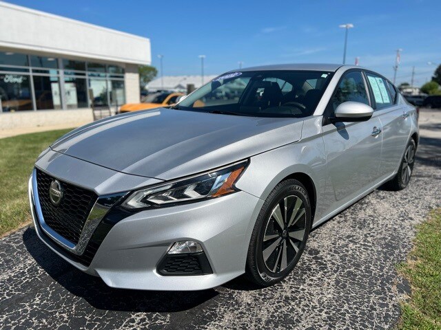 2022 Nissan Altima 2.5 SV photo 4