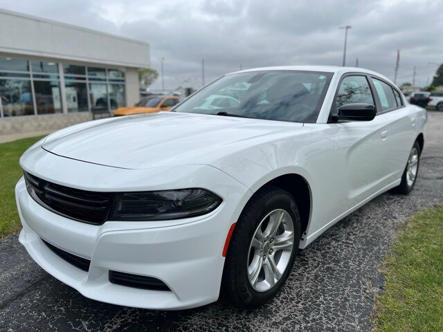 2023 Dodge Charger SXT photo 4