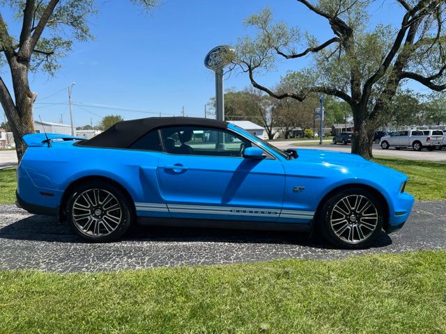 2010 Ford Mustang GT's photo