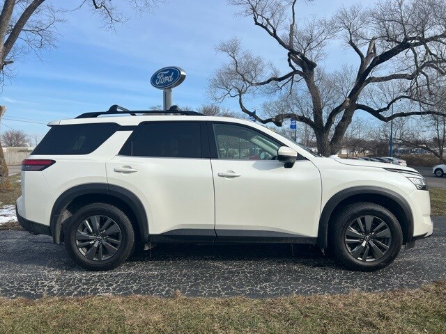 2022 Nissan Pathfinder