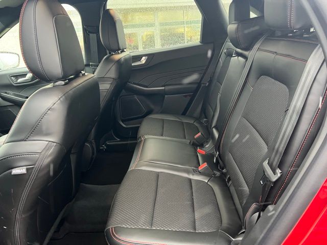 2026 Ford Escape ST-Line - Photo 21