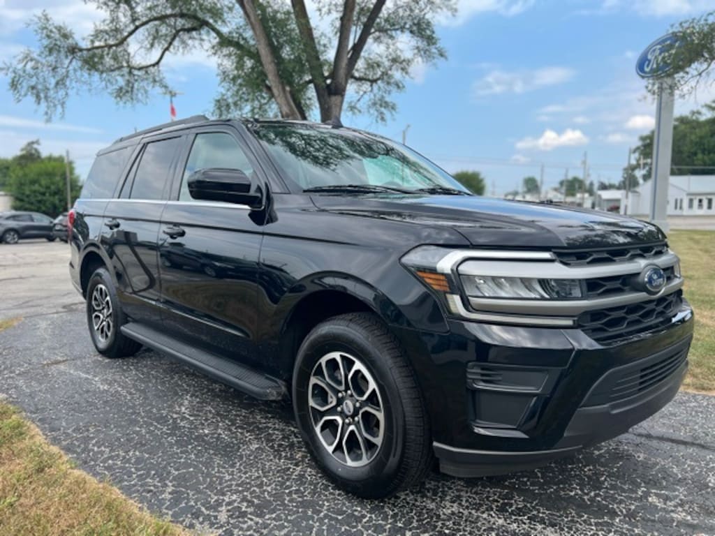 Used 2024 Ford Expedition XLT SUV