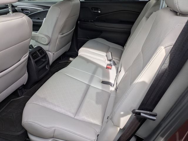 2020 Honda Passport EX-L - Photo 18