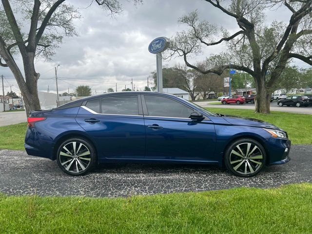 2020 Nissan Altima SR