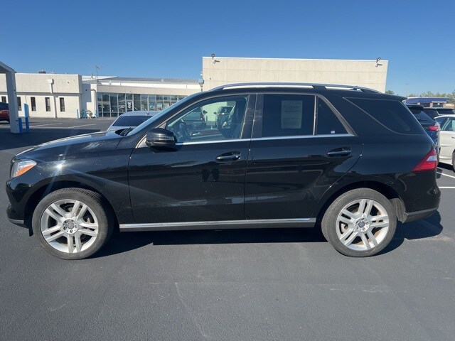 2014 Mercedes Benz ML 350 4MATIC photo 3
