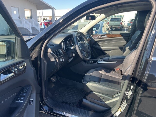 2014 Mercedes Benz ML 350 4MATIC photo 4
