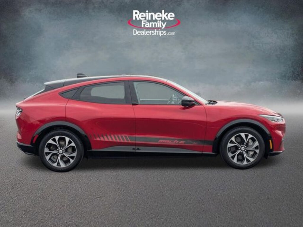 Used 2021 Ford Mustang Mach-E Premium SUV