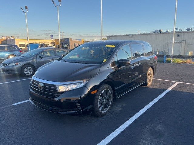 2024 Honda Odyssey Elite photo 3