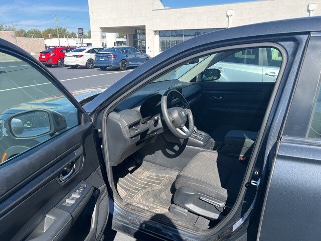 2024 Honda CR-V LX photo 4