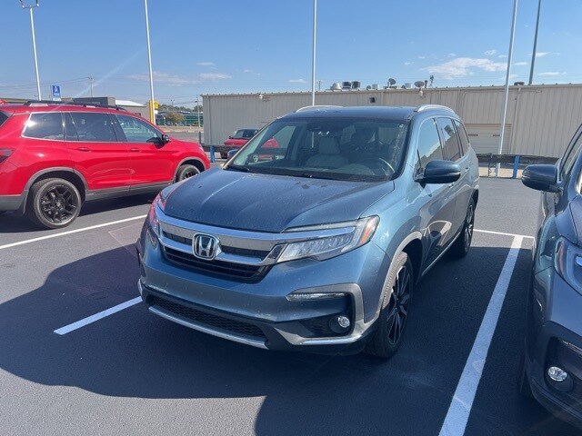 2020 Honda Pilot Touring photo 3