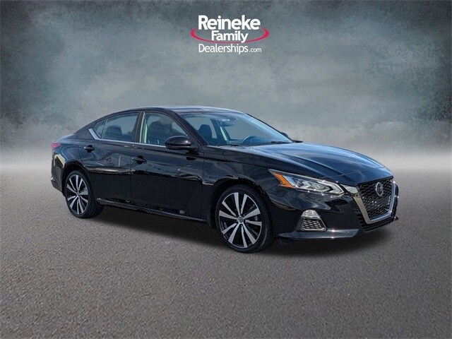 2020 Nissan Altima 2.5 SR photo 3