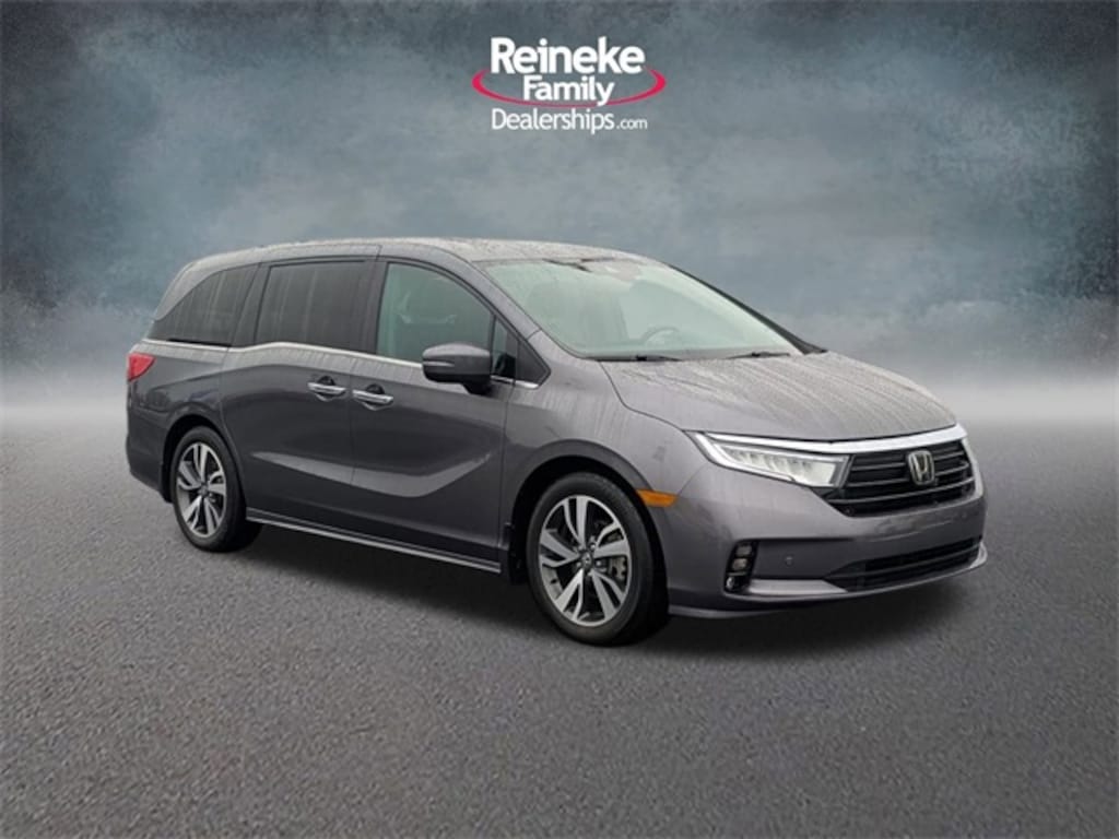 Used 2023 Honda Odyssey Touring Van