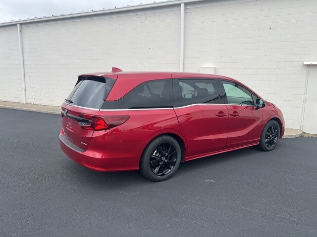 2023 Honda Odyssey Sport photo 4
