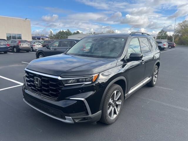 2024 Honda Pilot Elite photo 3