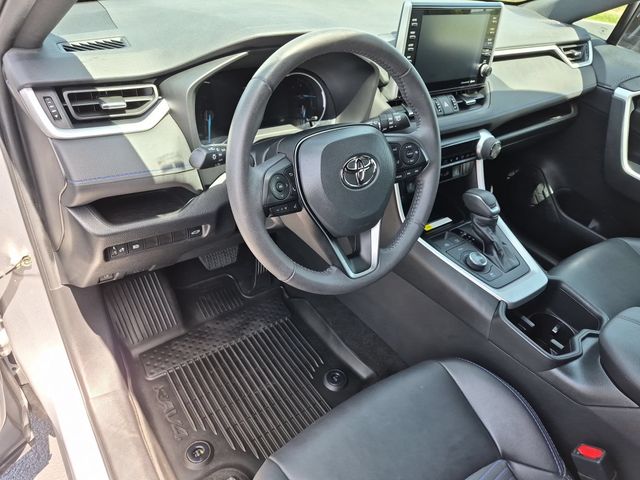 2022 Toyota RAV4 XSE - Photo 10