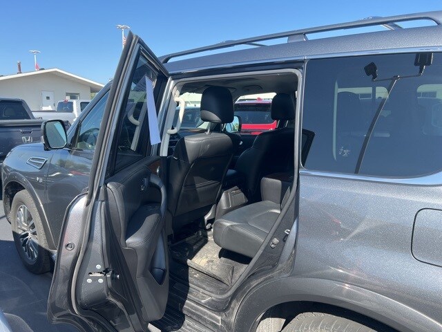 2021 Nissan Armada SL photo 4