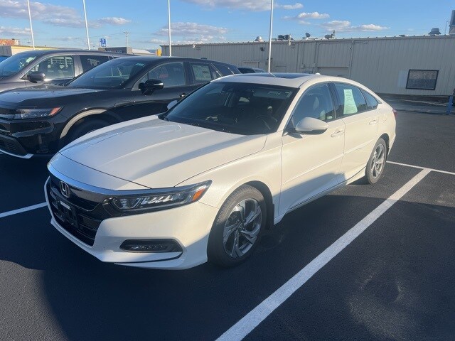 2018 Honda Accord EX-L photo 3