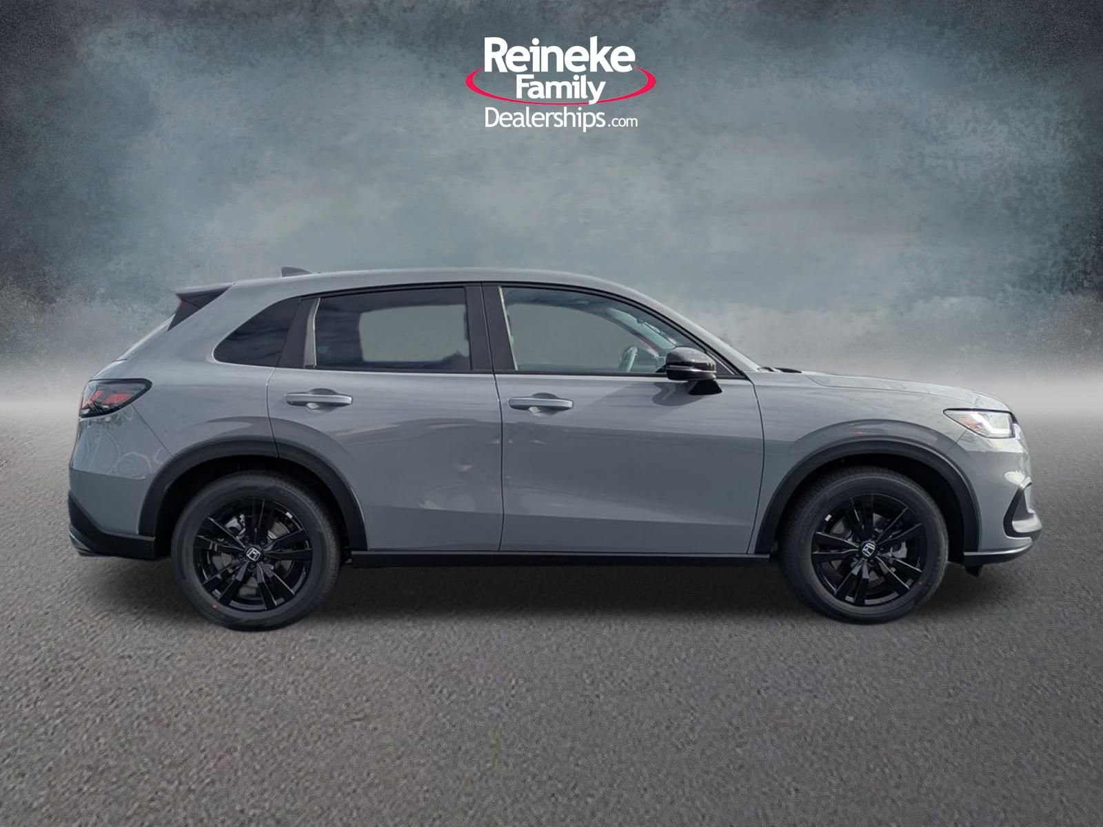 2026 Honda HR-V Sport photo 4