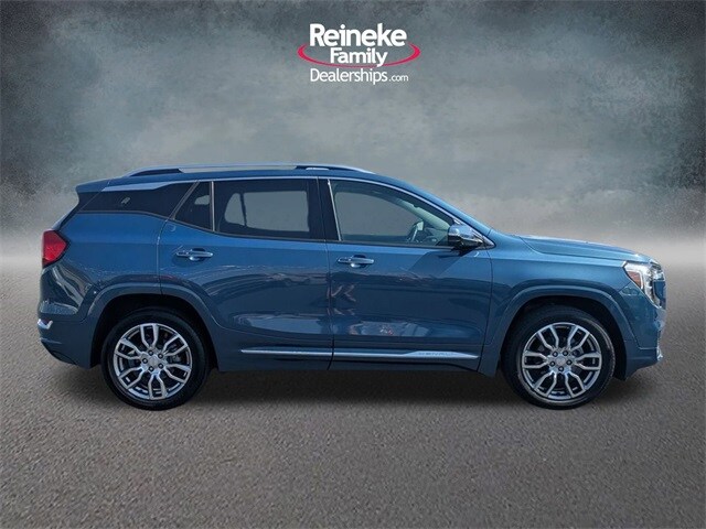 2024 Gmc Terrain Denali photo 4