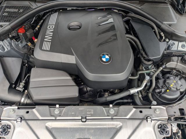 2025 BMW 3 Series 330i - Photo 24