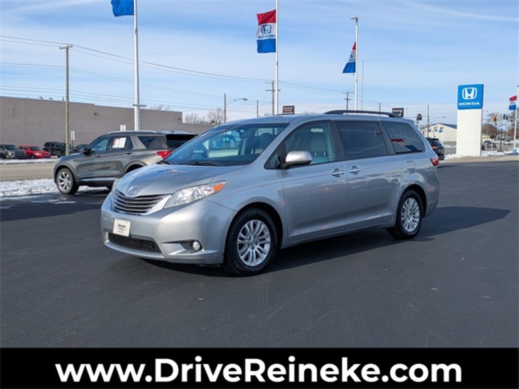 Used 2017 Toyota Sienna L 7 Passenger Van