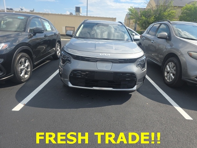 Used 2023 Kia Niro Wind with VIN KNDCR3L11P5021638 for sale in Findlay, OH