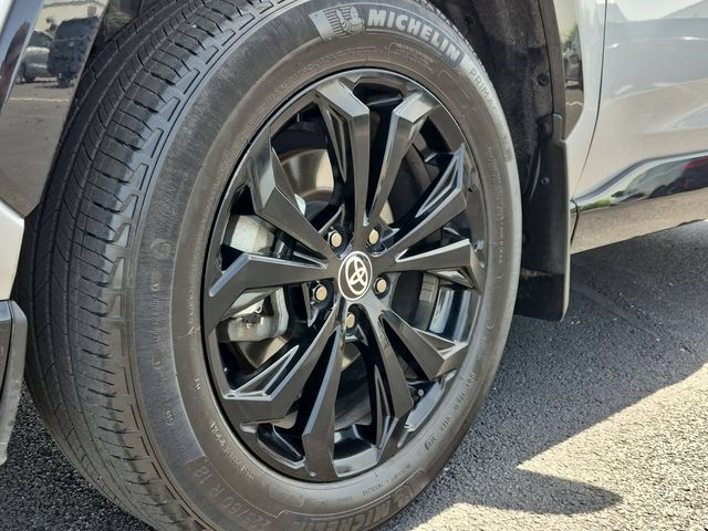 2022 Toyota RAV4 XSE - Photo 22