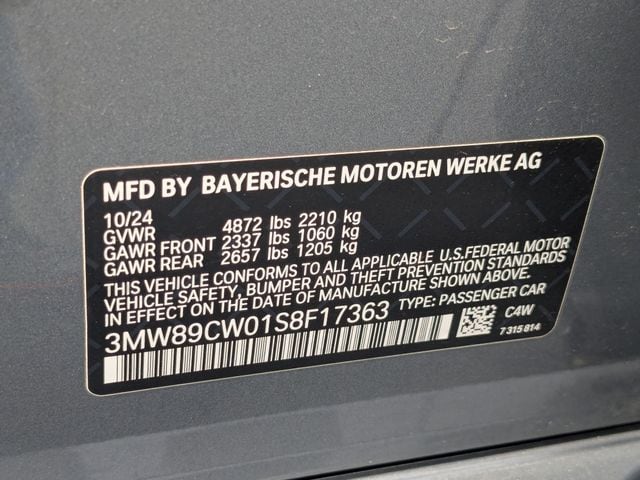 2025 BMW 3 Series 330i - Photo 26