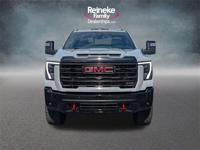 2025 Gmc Sierra 2500 HD AT4X photo 2