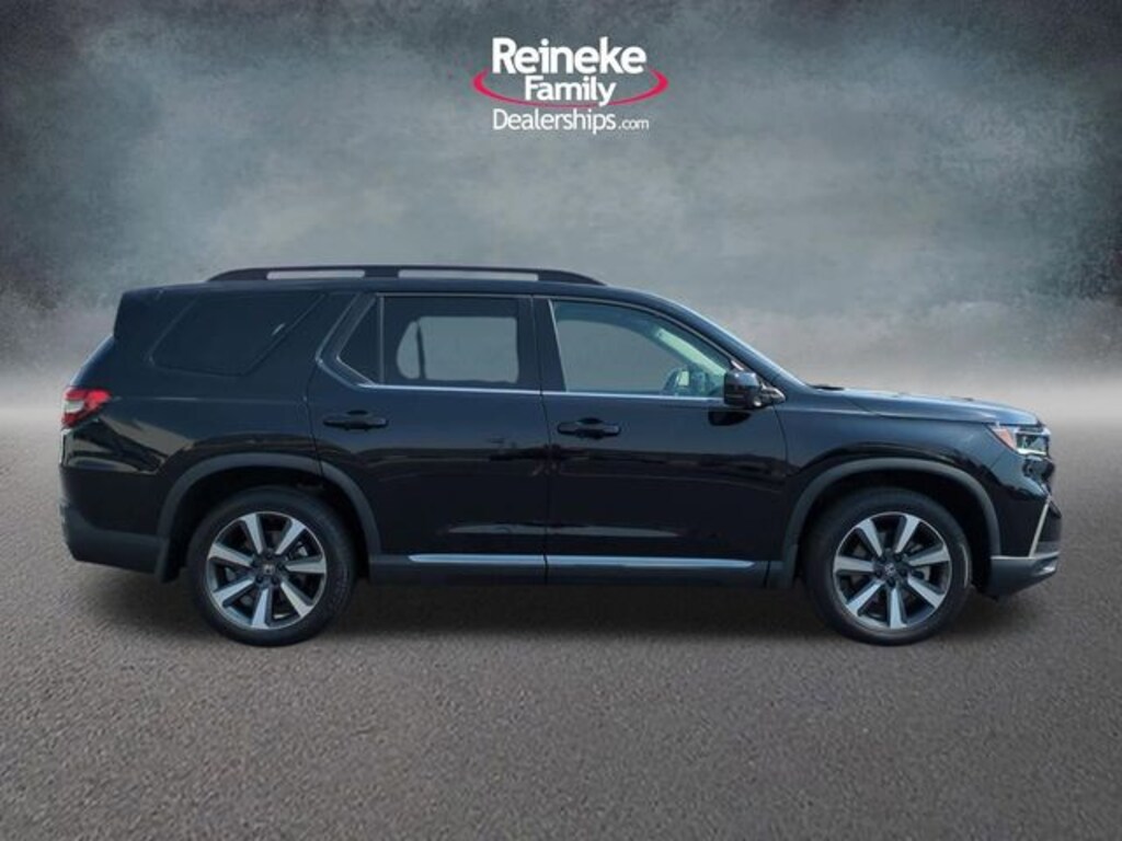 Used 2023 Honda Pilot Touring SUV