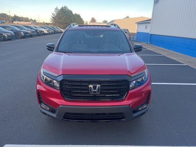 2024 Honda Passport Black Edition photo 2