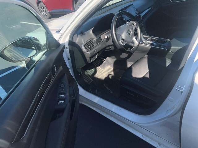 2022 Honda Accord Sport 1.5T photo 2