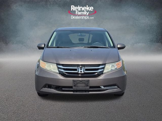 Used 2016 Honda Odyssey SE with VIN 5FNRL5H31GB028301 for sale in Findlay, OH
