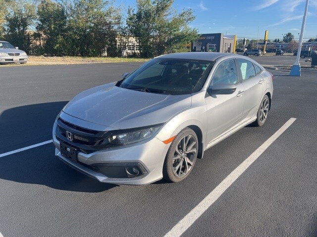 2019 Honda Civic Sport photo 3