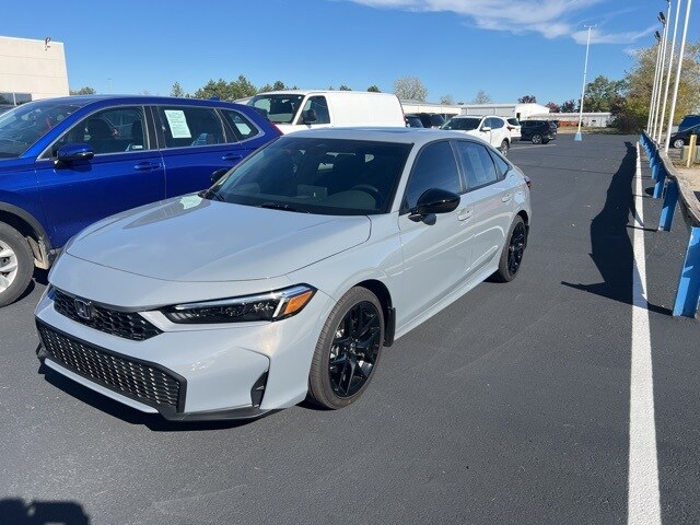 2025 Honda Civic Hybrid Sport photo 3