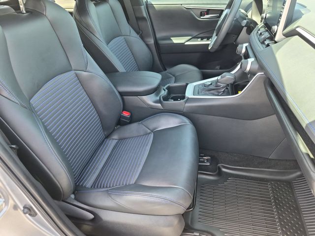 2022 Toyota RAV4 XSE - Photo 20