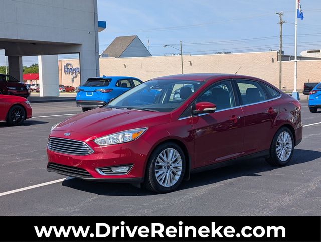 2016 Ford Focus Sedan Titanium's photo