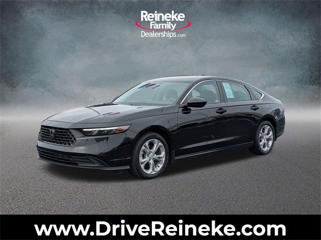 2023 Honda Accord LX's photo