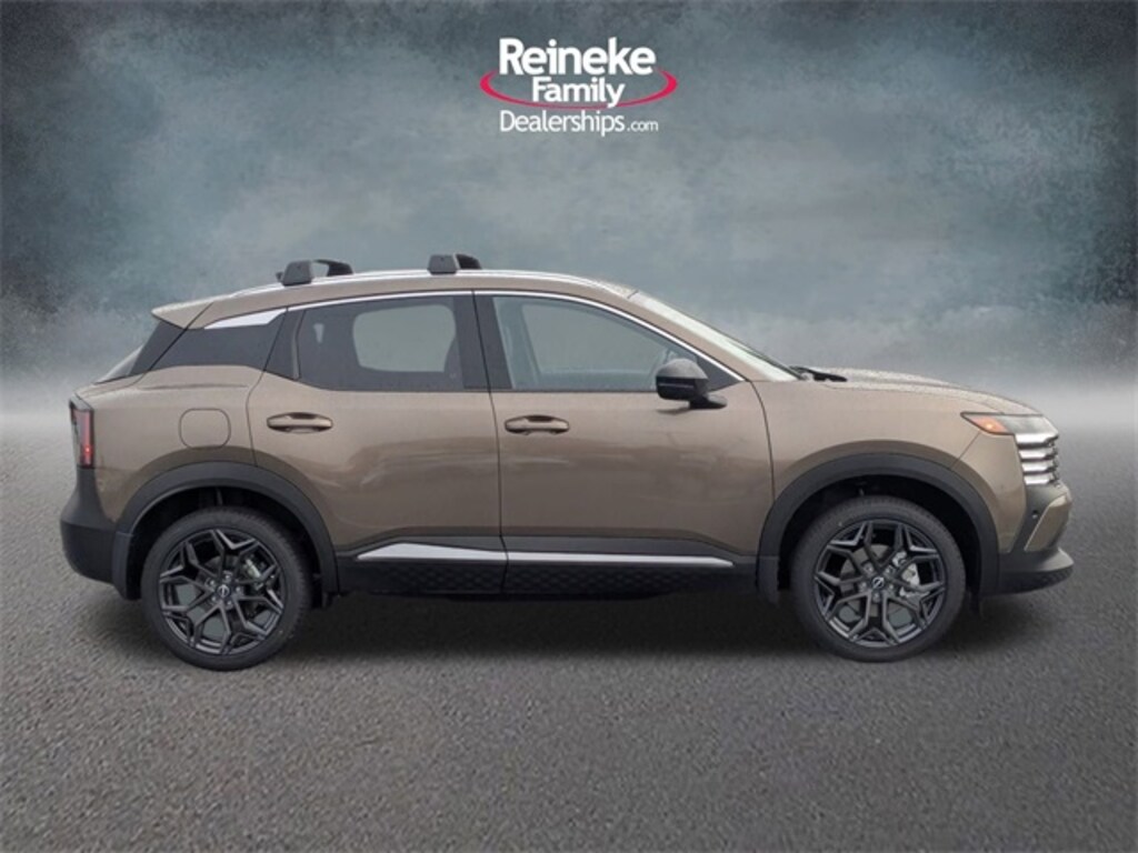 New 2026 Nissan Kicks SR SUV