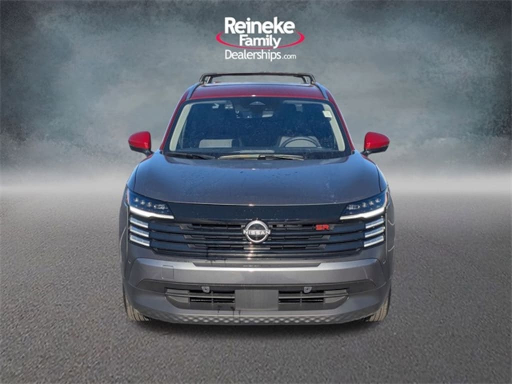 New 2025 Nissan Kicks SR SUV