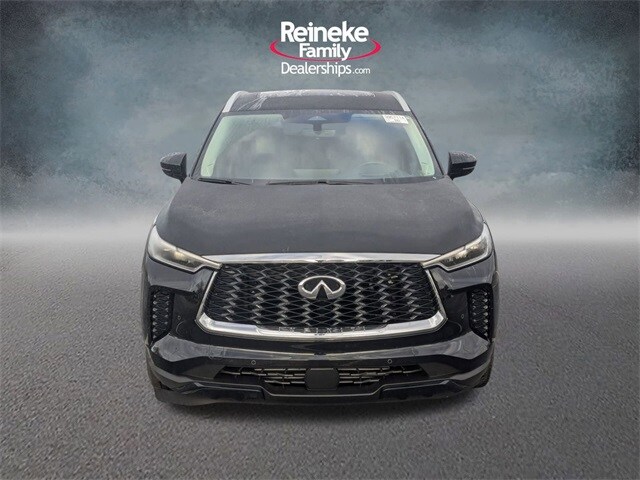 2025 Infiniti QX60 Luxe photo 2