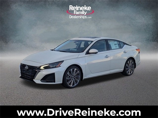 2025 Nissan Altima SL's photo