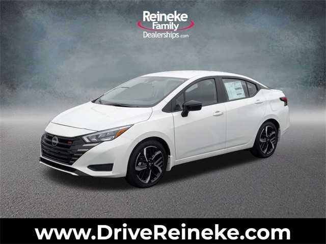 2025 Nissan Versa Sedan SR's photo