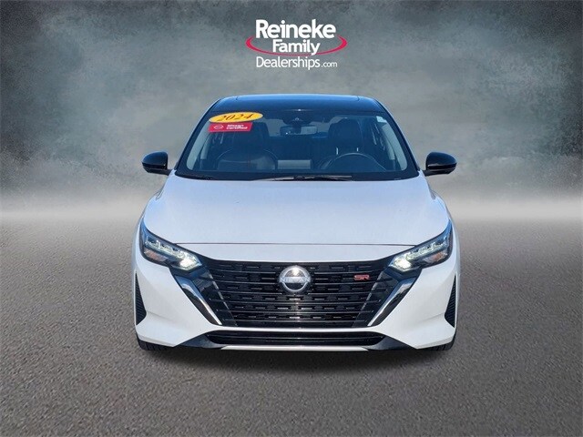 2024 Nissan Sentra SR photo 2